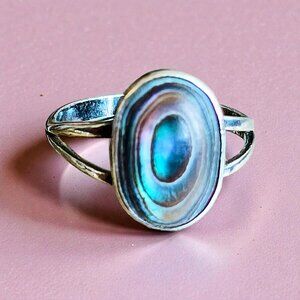 Vintage Abalone Cabochon Ring